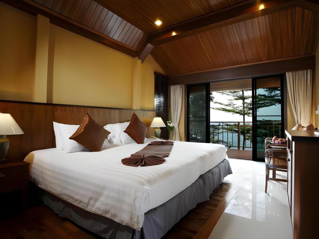 Deluxe Pavilion, Baan Krating Khaolak Resort in Khao Lak