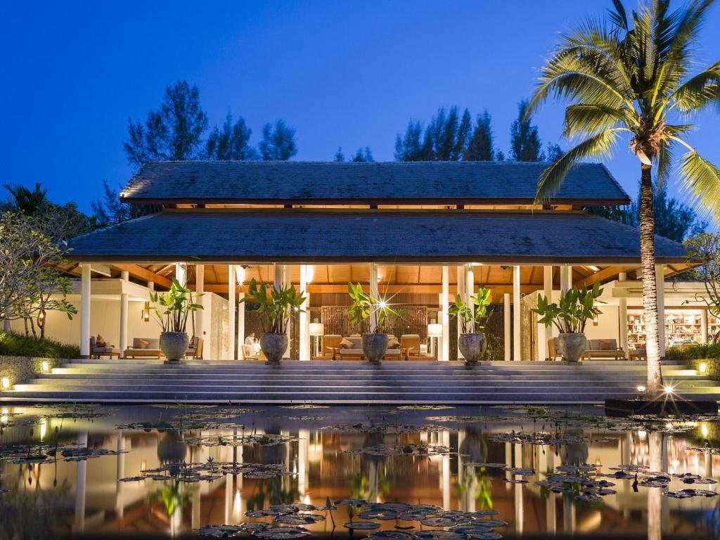 Interior view, The Sarojin in Khao Lak